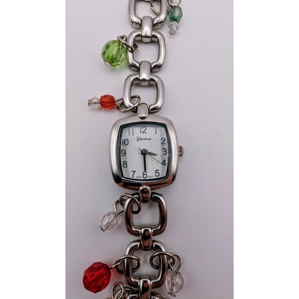Geneva Woman Watch Silver Links W/ Beads Band New Battery - Picture 7 of 8